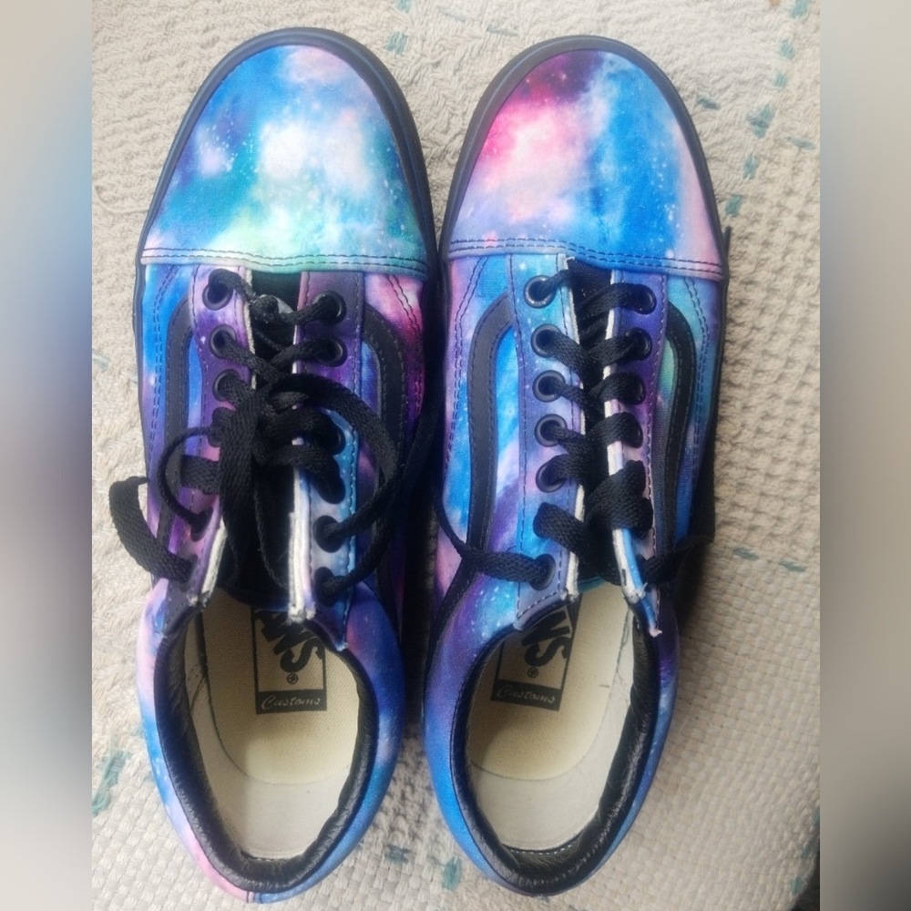 Authentic Galaxy VANS - Picture 2 of 6